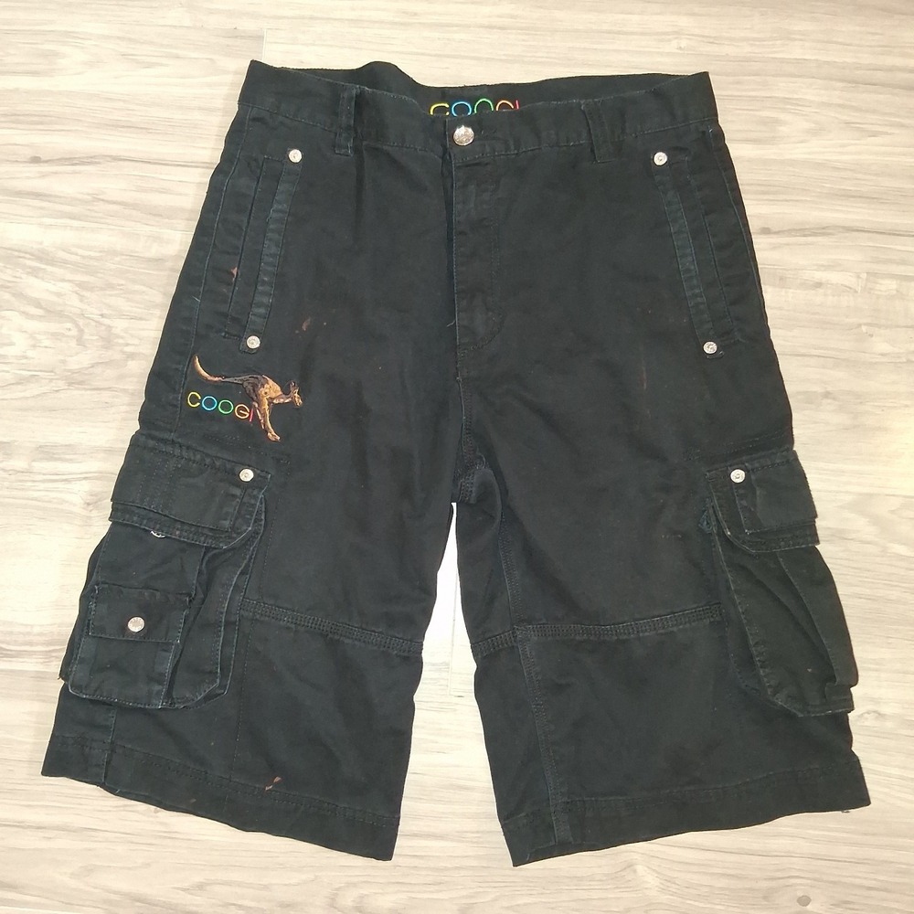 VTG Coogi Over the Knee Baggy Cargo Shorts Size 34 Black Embroidered Kangaroo
